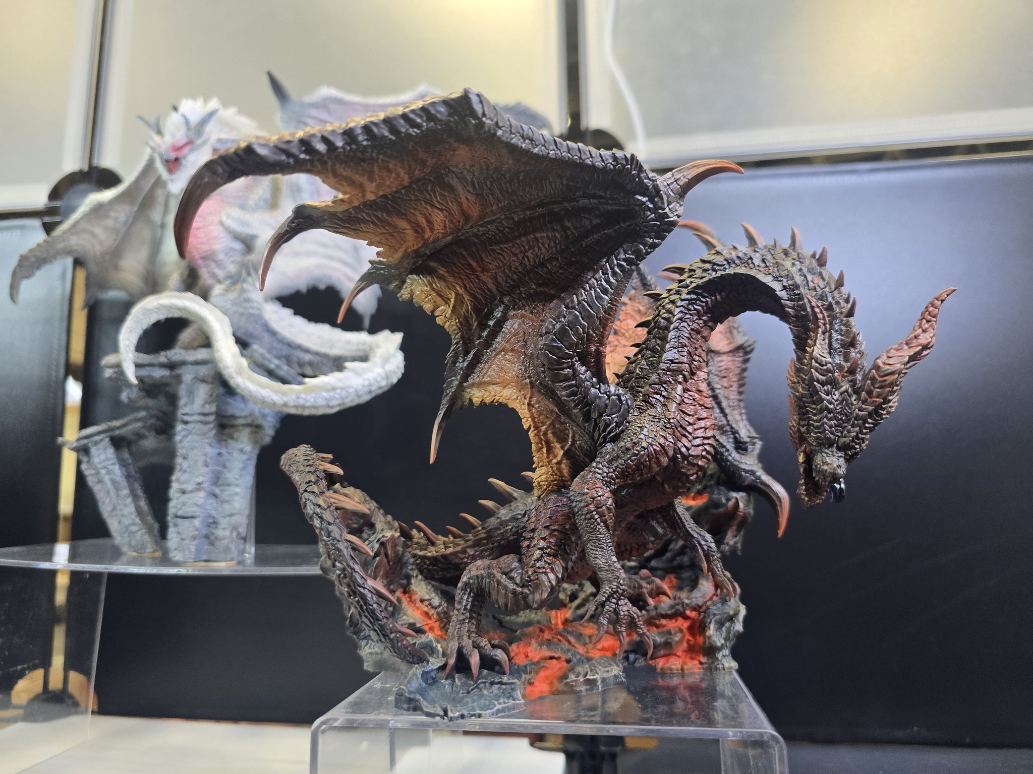 ね こ ま み れ フォーム エムケーカシヤマ MKカシヤマ シム付き ブレーキパッド S1267M