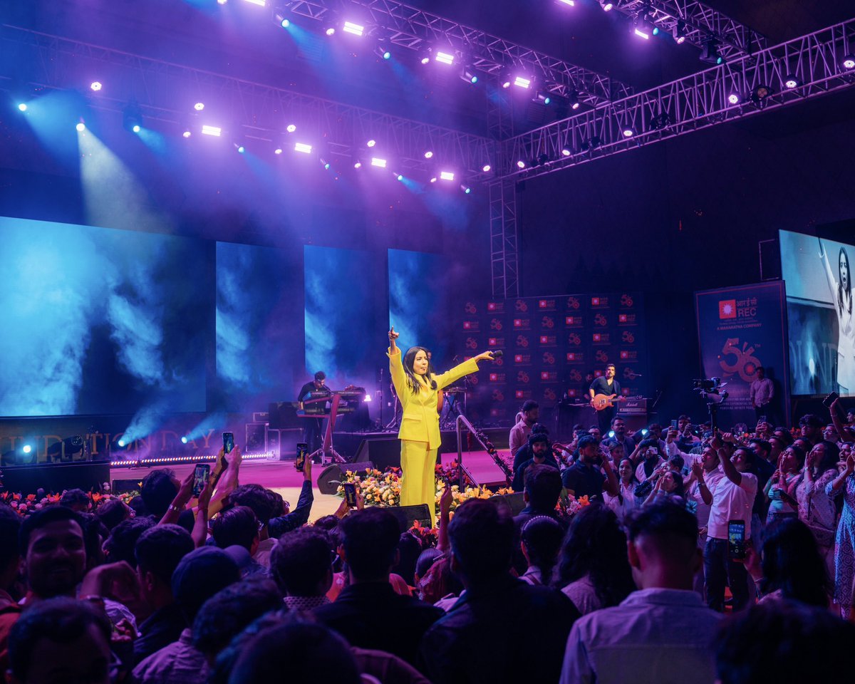 shilparao11's tweet image. Dillliiiiii you were absolutely fantastic. Thank you so much for your love 🙏🌼 💛.
#shilparao #shilparaolive