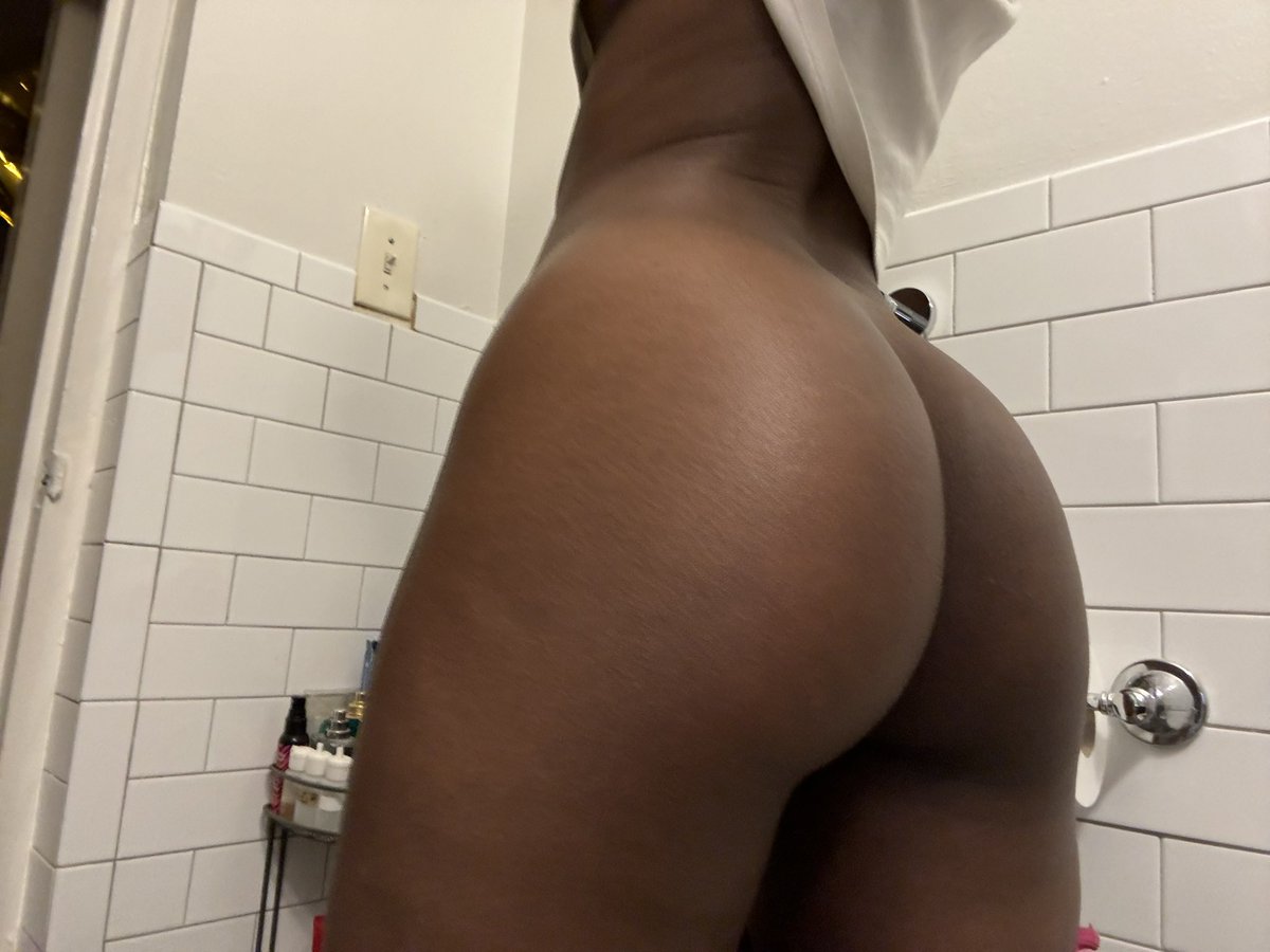 good morning! like/rt this for a morning nudie 💋