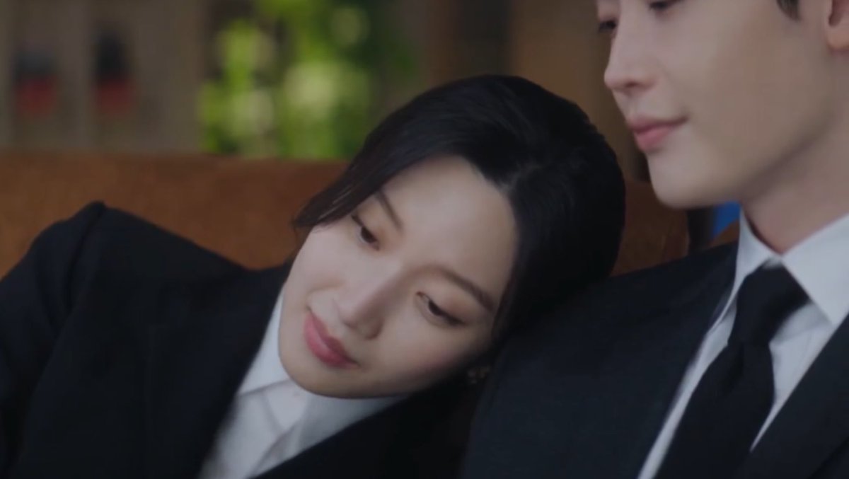 ljsfeels's tweet image. jongsuk and kayoung as juhyeong and heeji 🖤