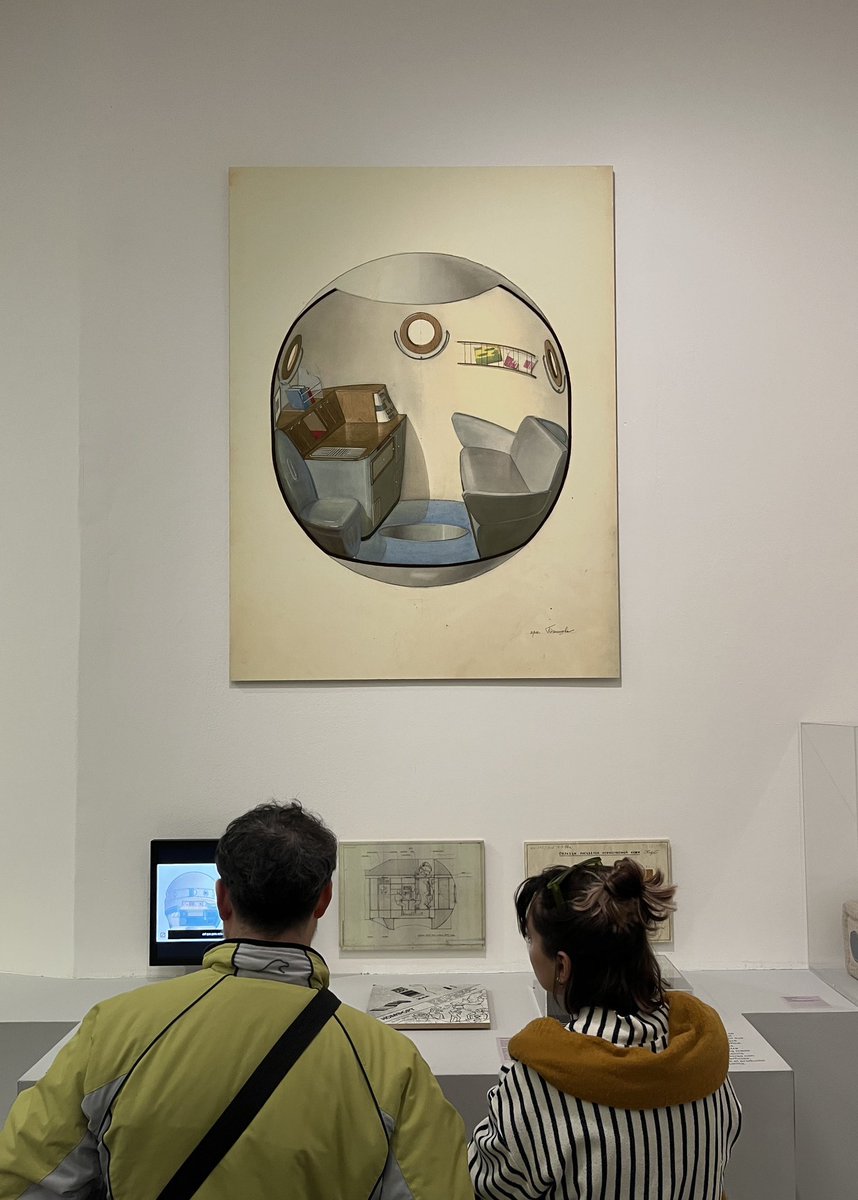 m_agnetismo's tweet image. gm ⭐️
touching some grass and seeing great works !!