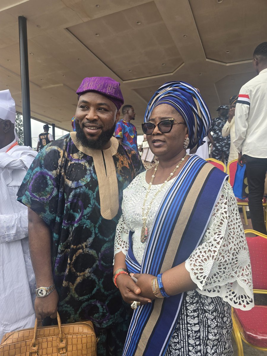 AtoyebiPaulB's tweet image. My cosmic aunt. The Iyaloja of Lagos @iyalojasgeneral . Good to see you