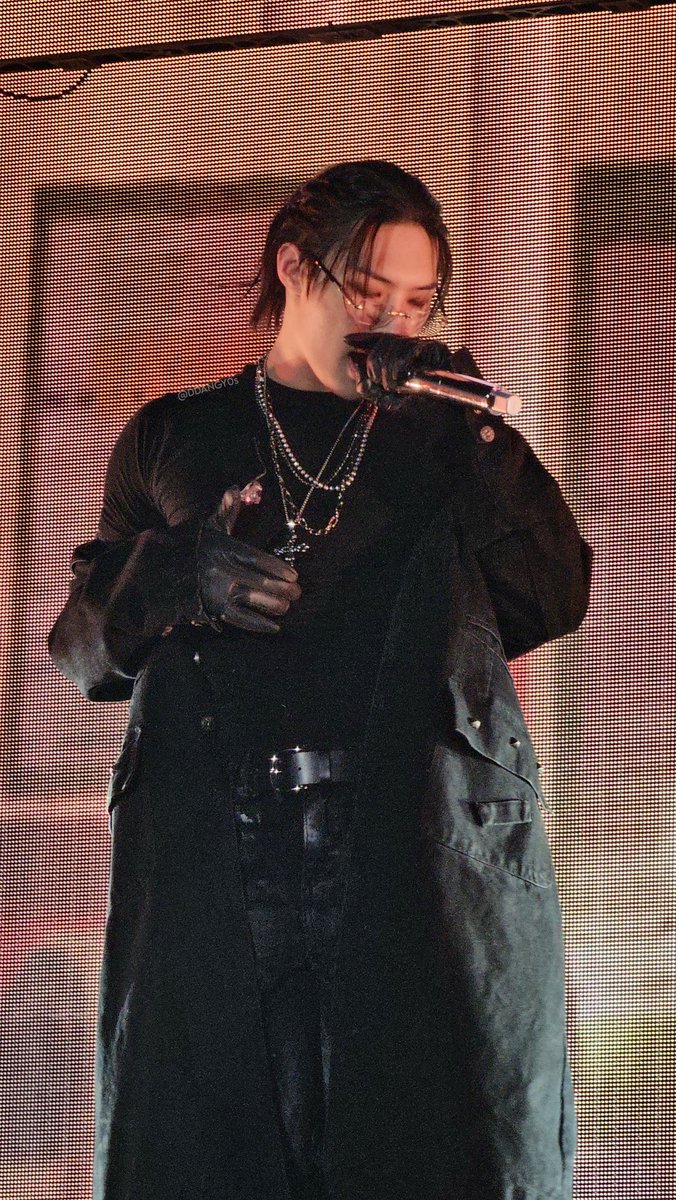 DDANGY0s's tweet image. mingi in chicago 💥💥

#MINGI #민기 #ATEEZinChicago 
#ATEEZInYourFantasy