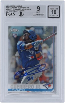 nothingbutcard's tweet image. Autographed Vladimir Guerrero Jr. Jays Baseball Slabbed Card Item#14216172 COA #ad #thehobby cardpromoter.com/2025/07/26/bas…