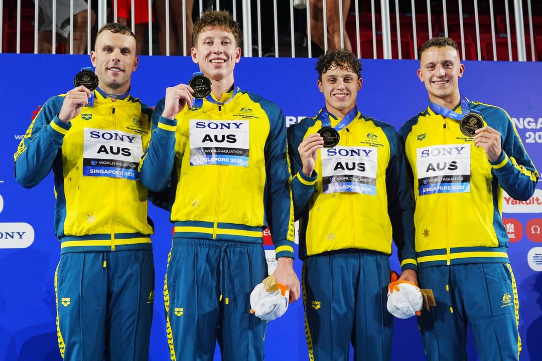 Esportes Infos on X: "Natação - Revezamento 4x100m Livre Masculino ? ??  Austrália Equipe campeã: Flynn Southam Kai James Taylor Maximillian  Giuliani Kyle Chalmers https://t.co/LpstG0QwC9" / X