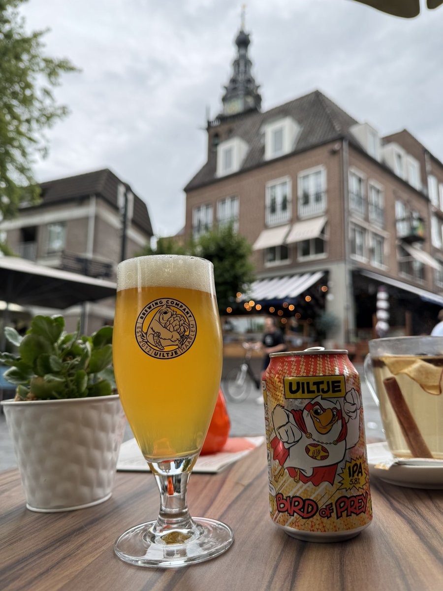 PaulvanHoek2021's tweet image. Op het terras