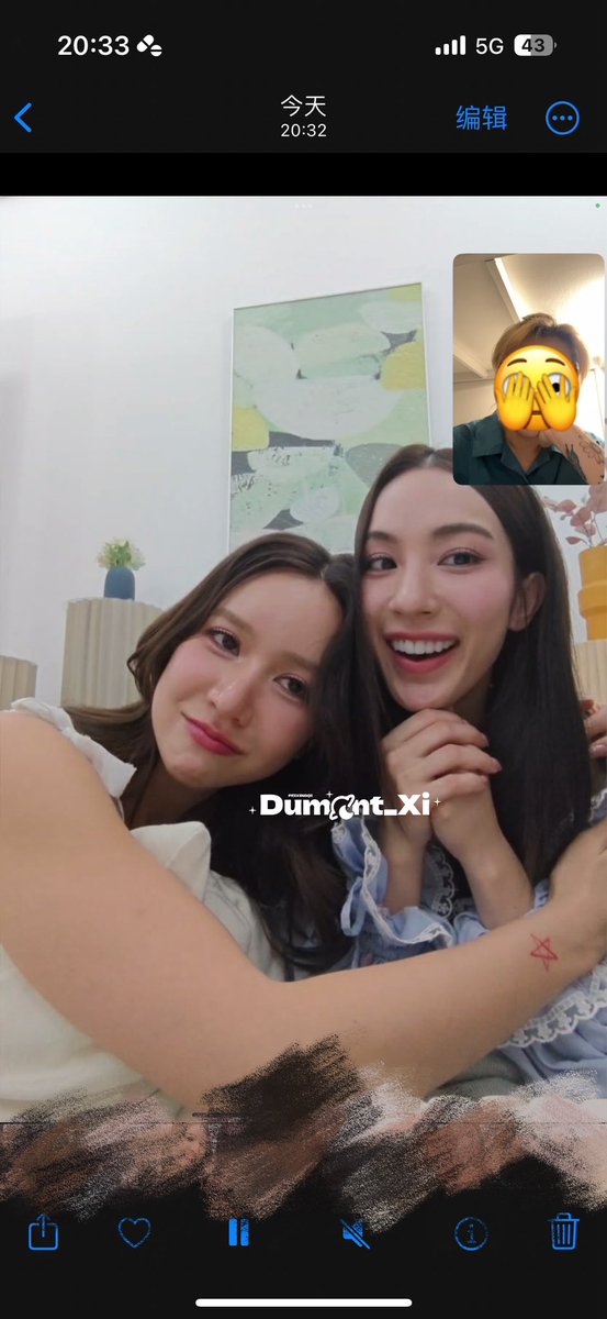 Dumont_Xi's tweet image. I asked them what they would use to express themselves if the phrase "I love you" disappeared from the world, and then June tightly hugged Enjoy...🥹🥹
#EnjoyJune
#Enjoyyotdr
#Junenanirin