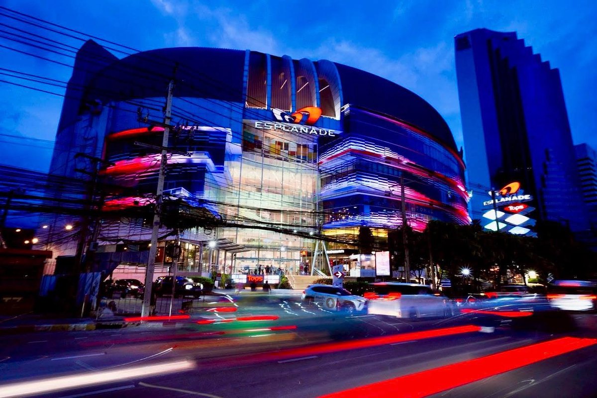 ศูนย์การค้าเอสพละนาด รัชดา และศูนย์การค้าเซ็นทรัลทั่วประเทศ ขอส่งความห่วงใยให้กับประชาชน ผู้ได้รับผลกระทบจากสถานการณ์ชายแดน และขอส่งแรงใจให้กองทัพไทยในการปฏิบัติหน้าที่อย่างปลอดภัย

#EsplanadeRatchada #Entertainmentdestination
#เซ็นทรัลพัฒนา #CentralPattana