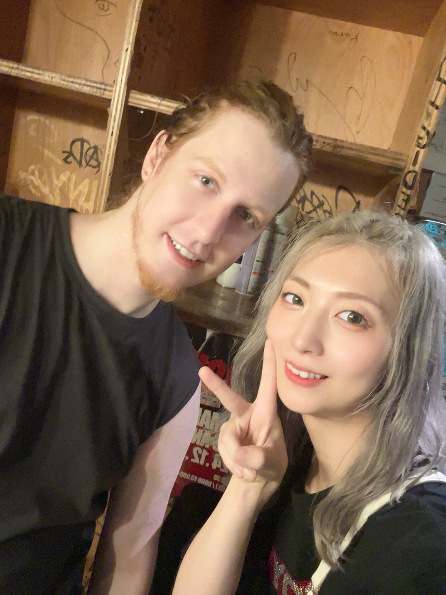 erk_gxrx9's tweet image. 今日はアンチノックでLittle Lilithでした!NABLA9呼んでくれてありがとう!熱すぎて溶けた!次のLittle Lilithは8/10渋谷REXワンマンライブ!成功させるために大事なことやるべきこともっともっと増えたなって感じたライブだった!絶対に最高の一日にするのでみんなも見届けにきてね🔥
#LittleLilith