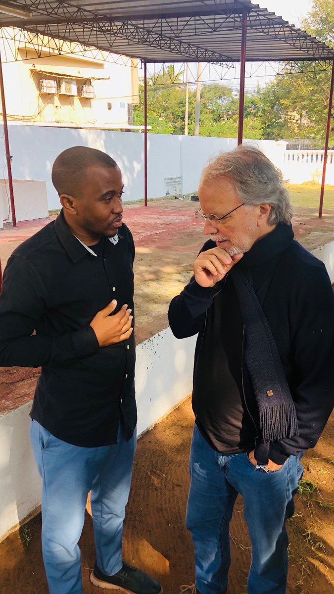 MbalateMorgado's tweet image. #aemo #miacouto #morgadombalate #writers #poets🇲🇿
