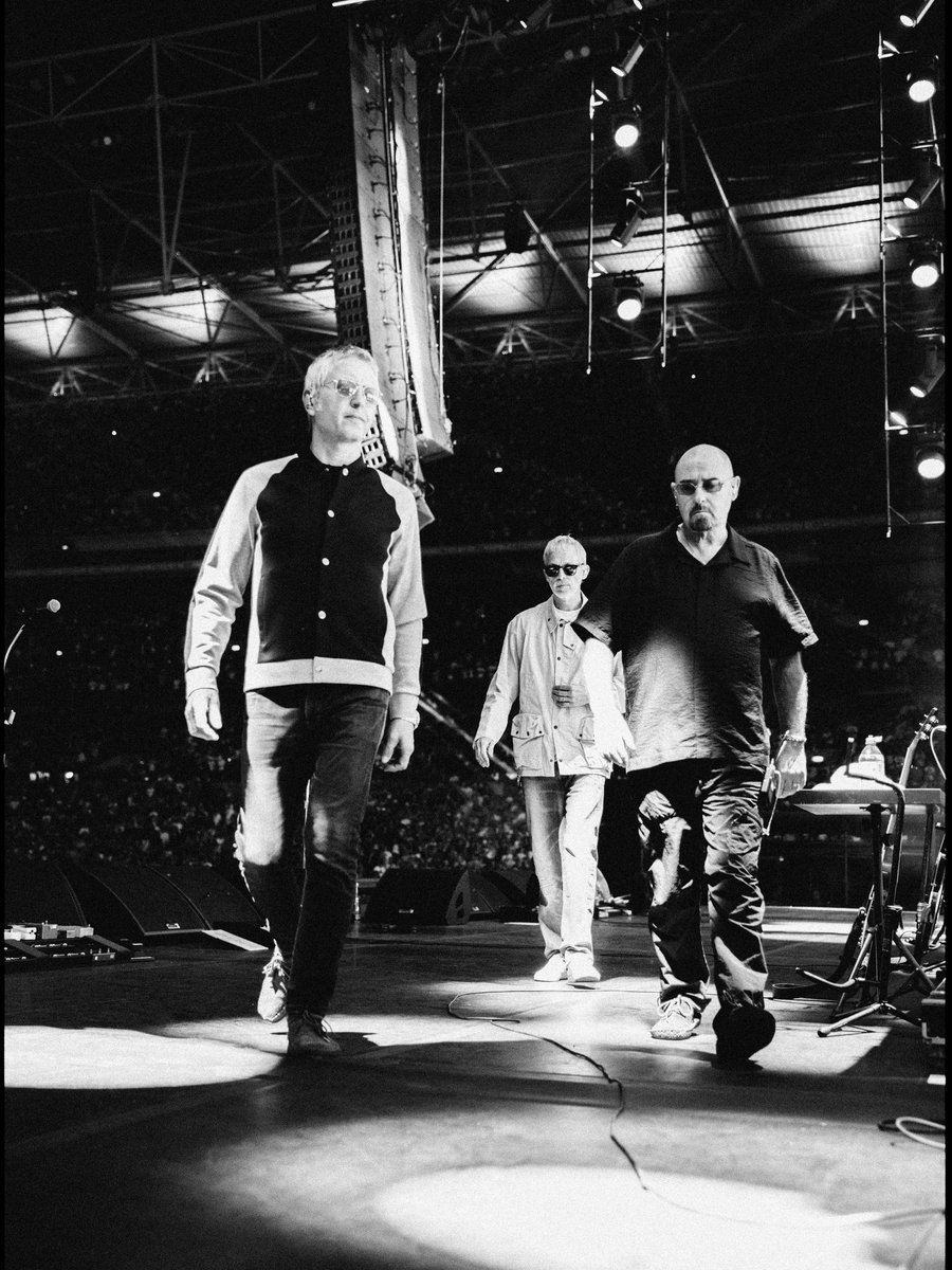 Paul Arthurs. (@boneheadspage) on Twitter photo 