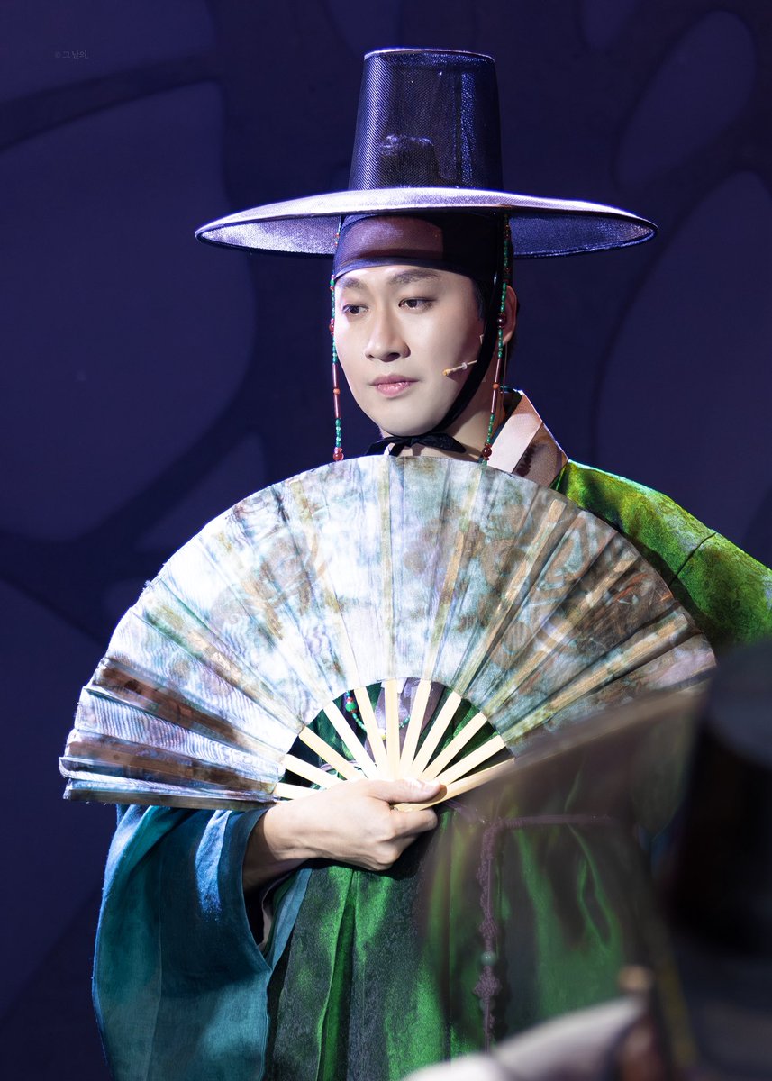 theday_of_pic's tweet image. 250727 낮 뮤지컬 &amp;lt;등등곡&amp;gt; 커튼콜

김영운 #안재영