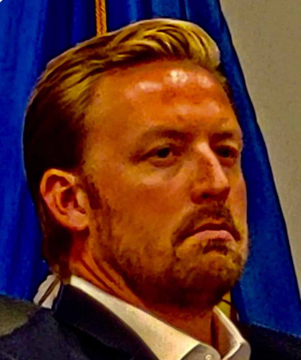 CamSpradling's tweet image. It’s time to fully investigate Ryan Walters, an empty vessel paid by out-of-state schemers via Matt Langston to push wild ideas. Dirty💰! Drug test because of dilated eyes, manic behavior, key-locked doors, & paranoia. Psych test to source his self-loathing cruelty to others.