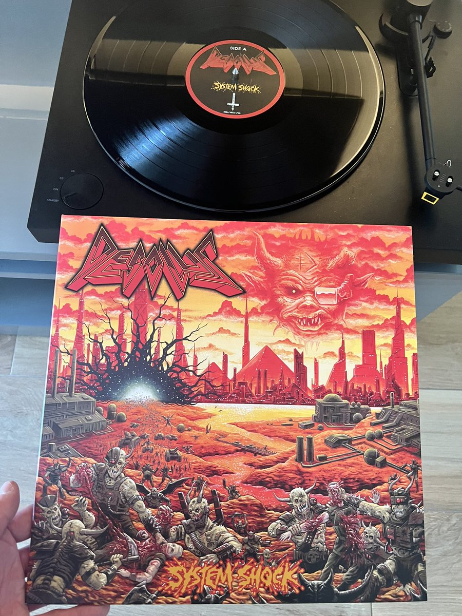 SSwiac's tweet image. Hailz #Desolus #SystemShock &amp;amp; @hellshead666