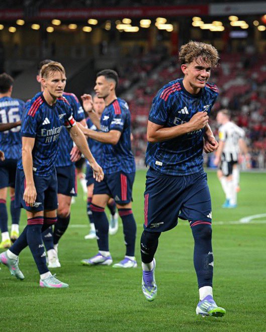 🪄 (@max_dowman10) on Twitter photo 