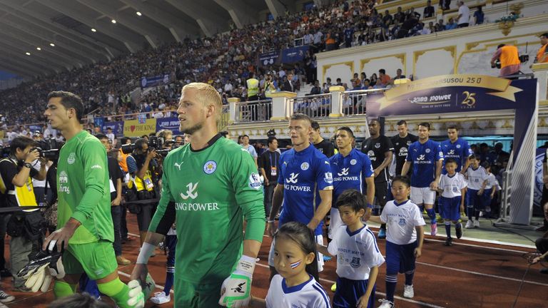lee1978lcfc's tweet image. 11 years ago today we beat Everton 1 nil to win the pre season tournament in Thailand ... Gary Taylor-Fletcher scored the winning goal 👊⚽🏆
#lcfc #memories 💙🦊