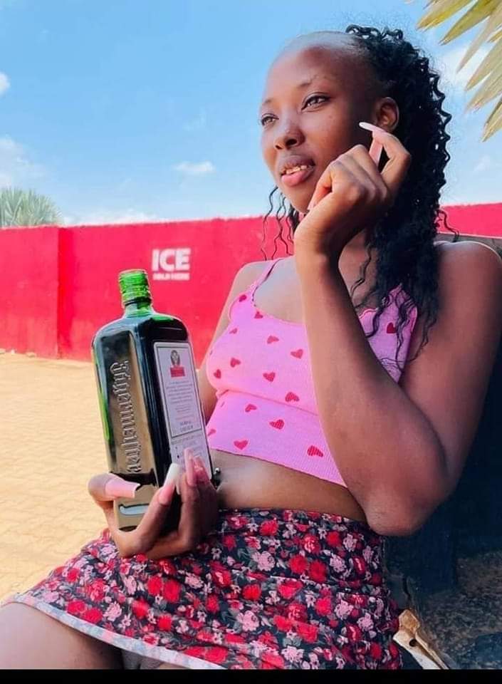 KeletsoMss's tweet image. Who else hates Jagermeister.....