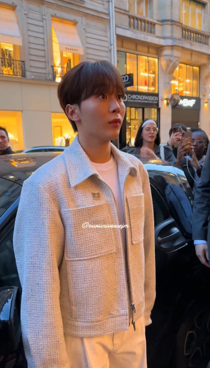 boodeungkwan's tweet image. ㅁㅓ라궁여 내일이 월요일이라궁여