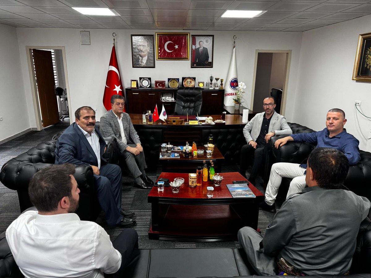 İl Başkanımız Sayın İbrahim Halil Erkan, Uludere İlçe Başkanımız Sayın Ahmet Tonka, Gençlik Kolları Başkanımız Sayın Arif Tatar ve kıymetli teşkilatımız ile birlikte, Şenoba Belediye Başkanımız Sayın Alihan Babat’ı ziyaret ettik. 
Kıymetli ev sahipliği dolayısıyla Sayın
