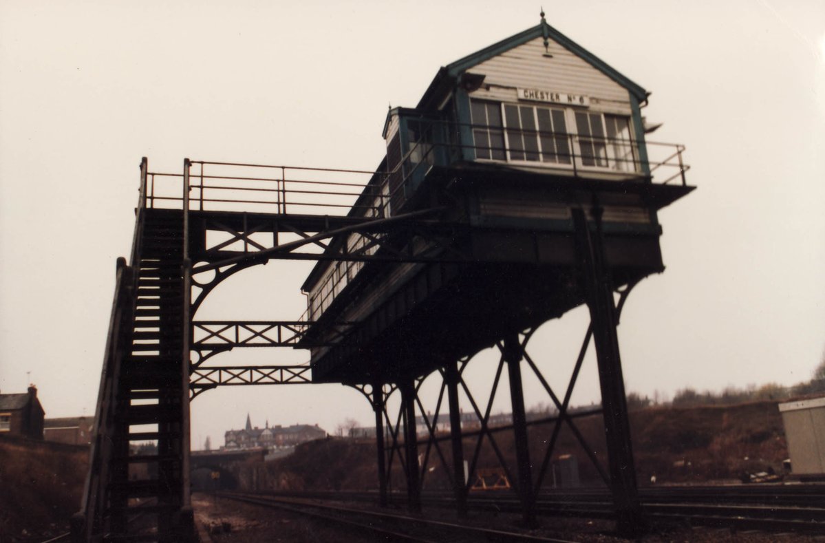 cwacmuseums's tweet image. The #SundayShot from the History Hub is this great view of #Chester Signal Box No.6 looking towards the tunnels taken in the 1980s.