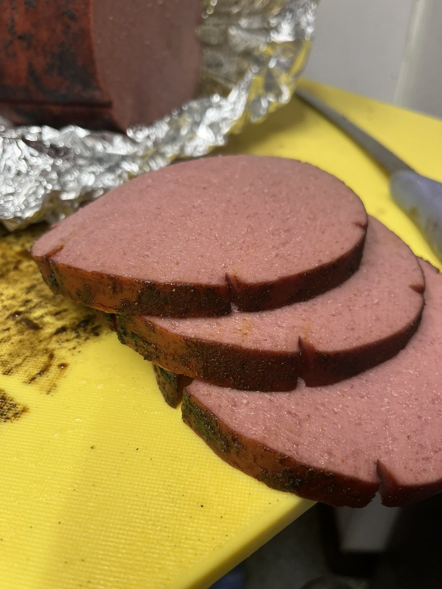 TheSCBBQCo's tweet image. Ever had smoked bologna before?
Highly recommended…especially when you hit it with our Swine Time Rub….🤯