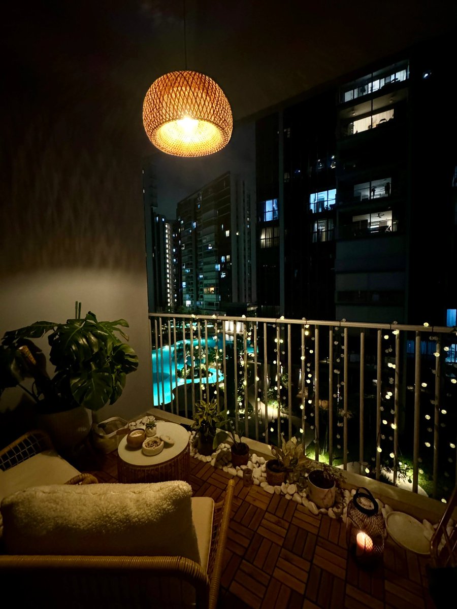 眠る前に、深呼吸をひとつ。
心を軽くして、素敵な夢の世界へ…🌙🌸