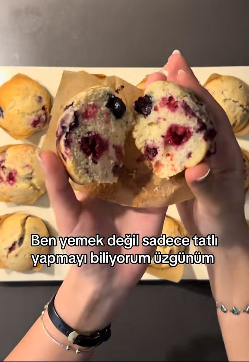 ÖZGE (@ozgeppn) on Twitter photo 