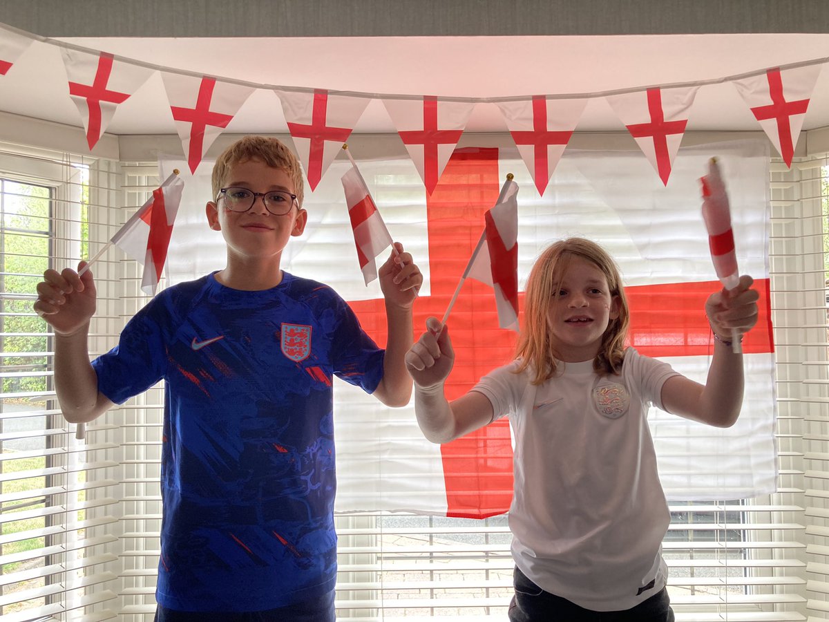 Kelly Hill tweet media