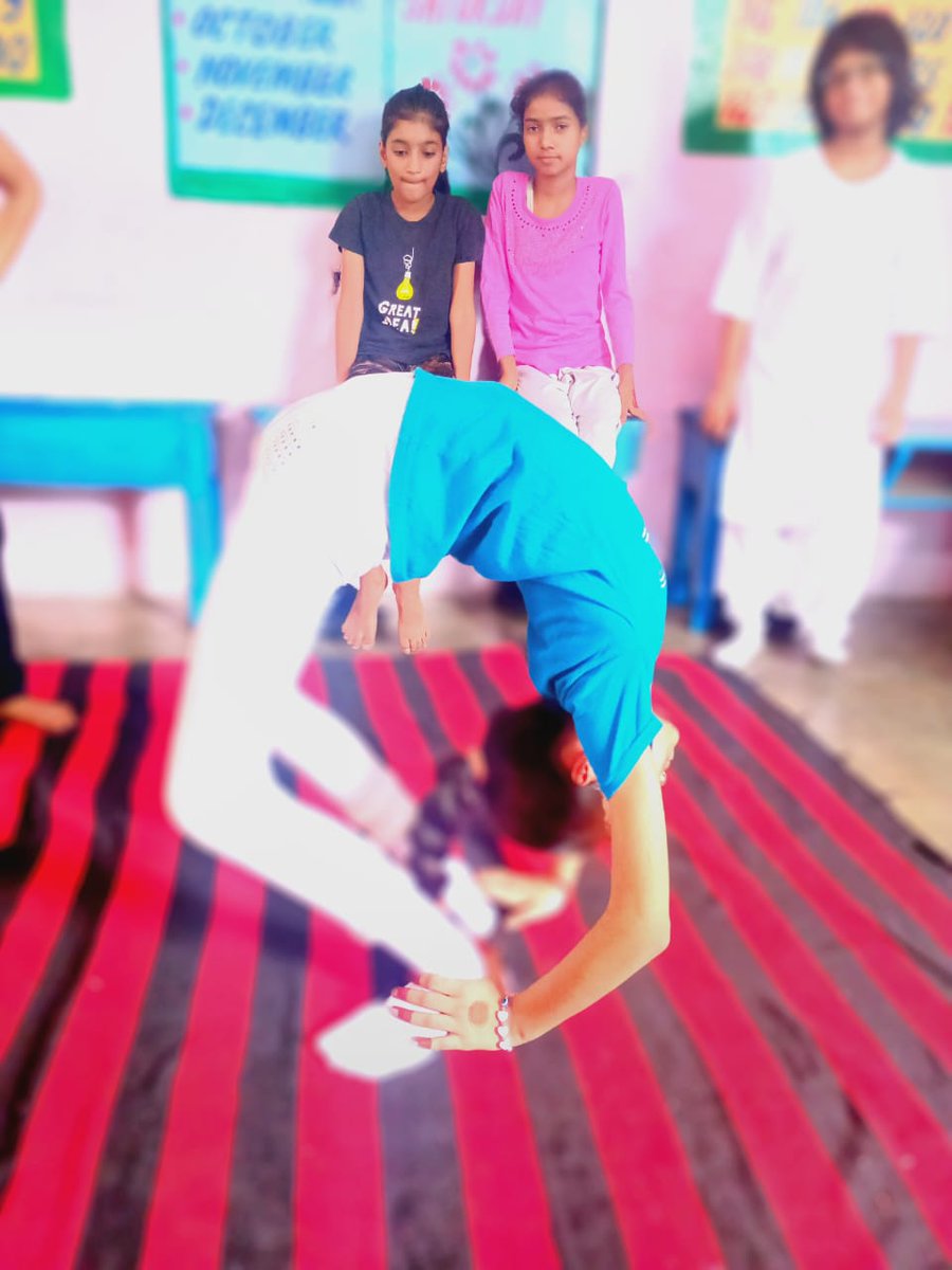 #Volunteer- Mr. Prashant 
School name- Bansidhar Memorial girls sr sec school  DURCC Mrs. Poonam 
CRCC Mrs Surbhi Gaur 
District North 
HOS Ms Kusumlata  
Date  16/07/2025 
Activity- Students learn Yogaasans