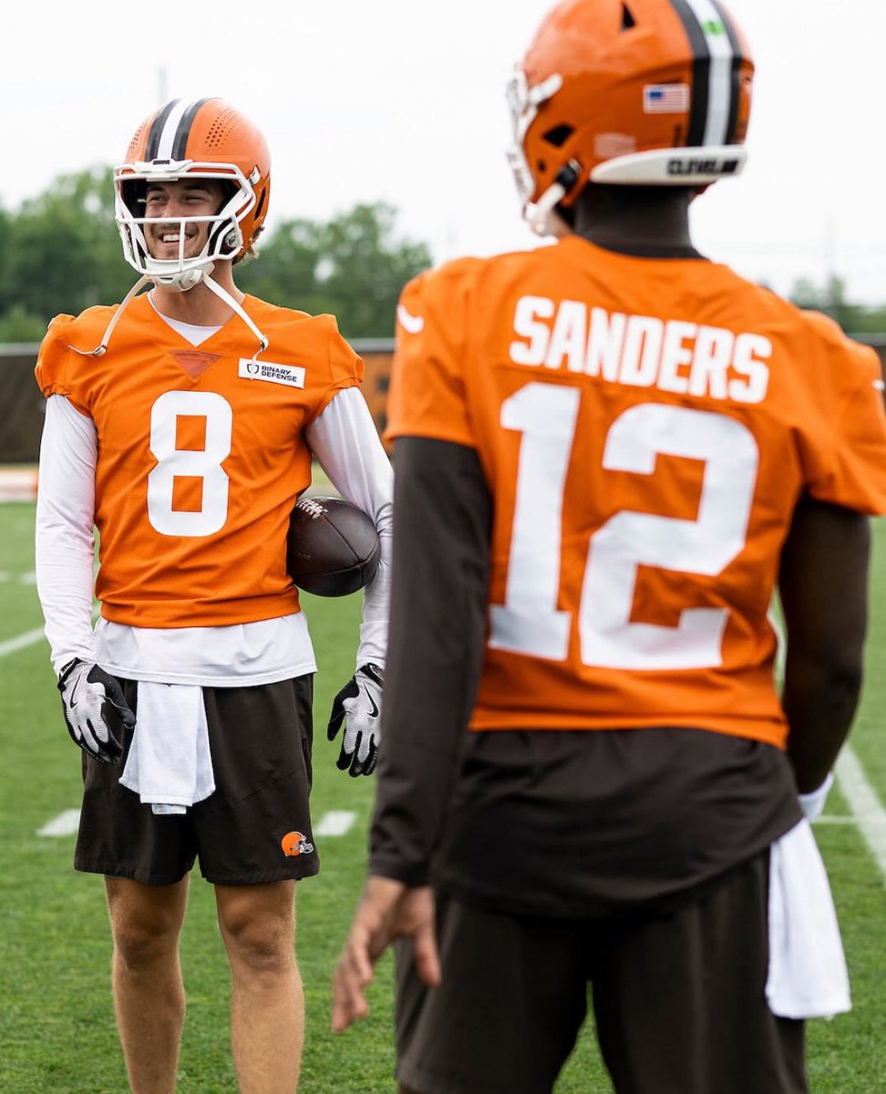 clehqsports's tweet image. The time is now 12 🗣️
