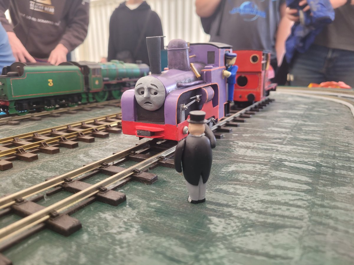 Goodwin_Modelling tweet media