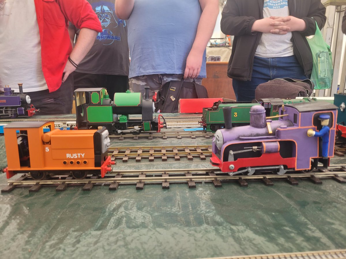 Goodwin_Modelling tweet media