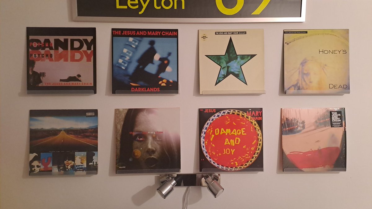 TheHouseof08's tweet image. THE JESUS AND MARY CHAIN
8 outstanding studio LPs
I remember when Psychocandy was released. A fantastic record.
MUNKI has to be my favourite.
@TheMaryChain