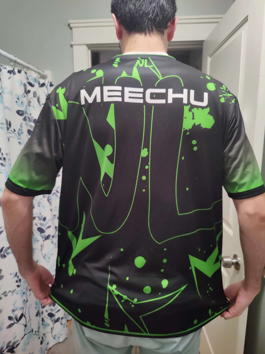 NeonLights_GG's tweet image. Hey @evo9x
Our merch looks amazing 👀
Head to the shop and get your own 💪 I heard it improves your game and it supports the Org 💪💪
evo9x.gg/collections/ne…
CS2 Team will look great for the LAN in August 👀
Credit: @BradWeiand (Meechu)