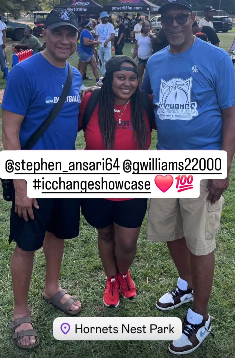 iancle1's tweet image. @stephenansari64 &amp;amp; Gill repping #icchangeshowcase ❤️🙏 #biggerthanbasketball