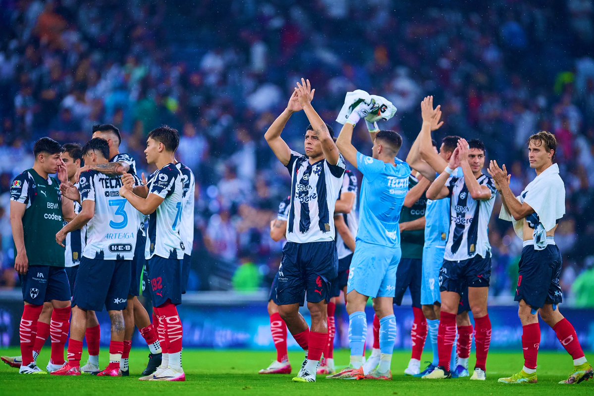 SomosRayados's tweet image. Algunos puntos positivos exclusivos del partido de ayer, y sí, contra el Atlas, porque habrá quien demerite lo que diga por el rival…
➤ Santiago Mele, se le ha visto poco, contra Pachuca poco qué hacer en los goles, lo demás resolvió bien, contra San Luis y Atlas ni le…