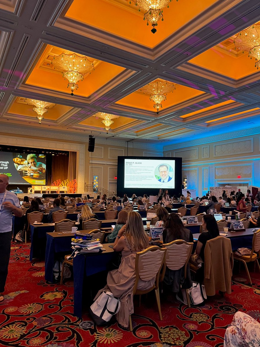 HCPLiveNews's tweet image. Are you caught up with the dermatology news covered at the #DERM2025 meeting in Las Vegas?

We&apos;ve got you covered! Check out the latest news, including on-site interviews with leaders in the field and recent data in different disease states.

🔗View here: hcplive.com/conference/der…