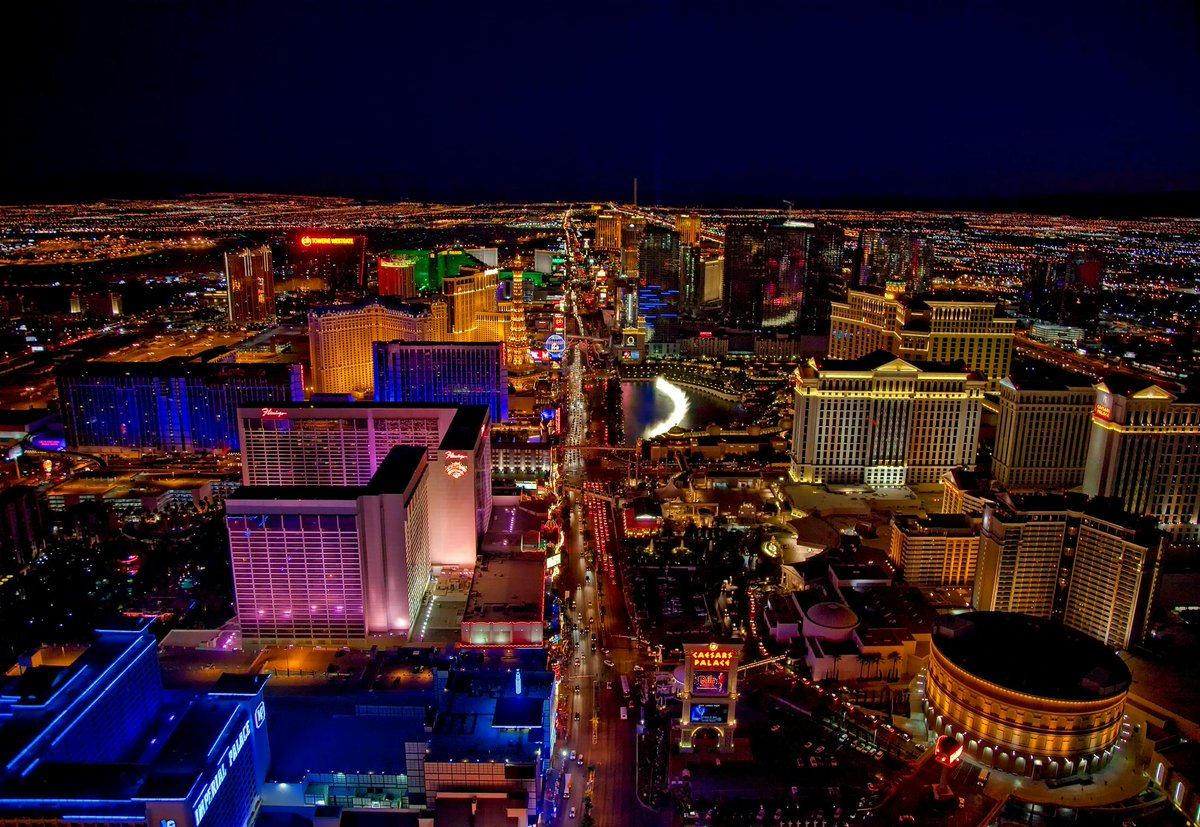 HCPLiveNews's tweet image. Are you caught up with the dermatology news covered at the #DERM2025 meeting in Las Vegas?

We&apos;ve got you covered! Check out the latest news, including on-site interviews with leaders in the field and recent data in different disease states.

🔗View here: hcplive.com/conference/der…