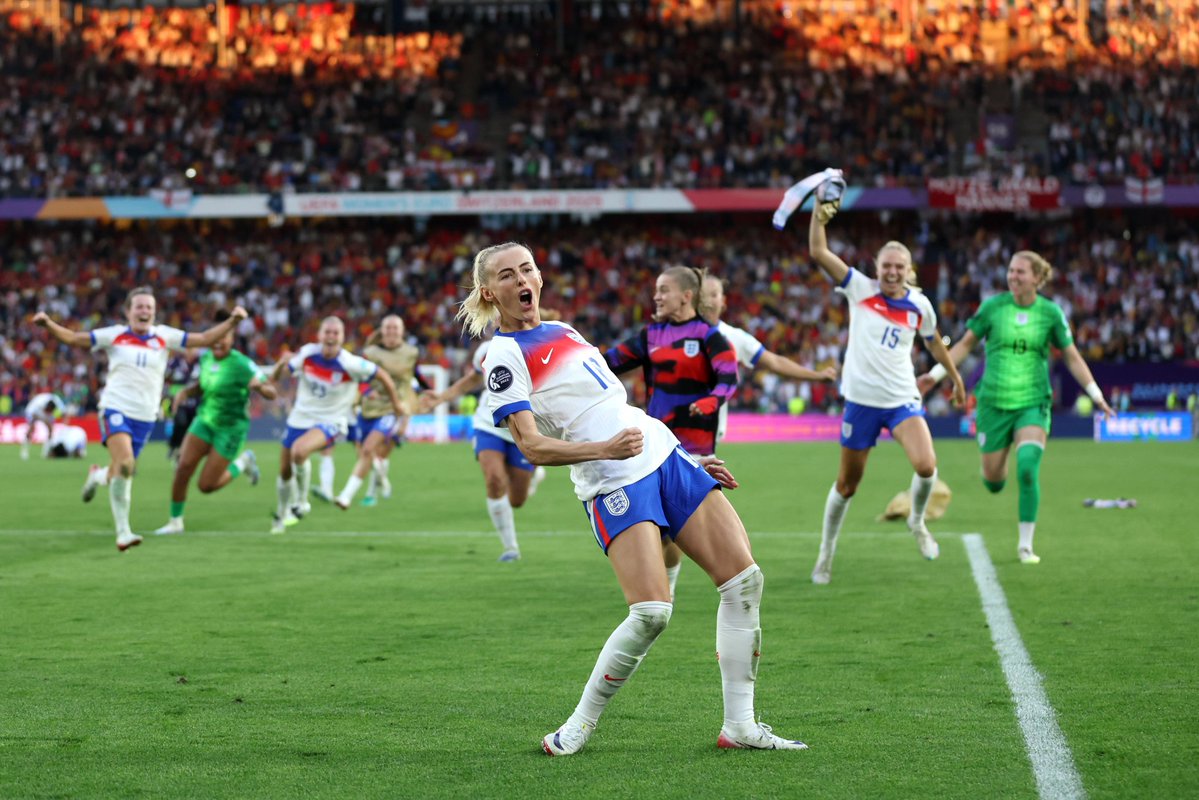 lee1978lcfc's tweet image. Thoroughly enjoyed the tournament ... The standard is much better than it once was ... I know it's not for everyone but the 2 teams in the final are proper teams ... Loved the passion from Bronze and Williamson ... Keeper was immense ... Chloe Kelly a star ⭐
#England 🦁🏆