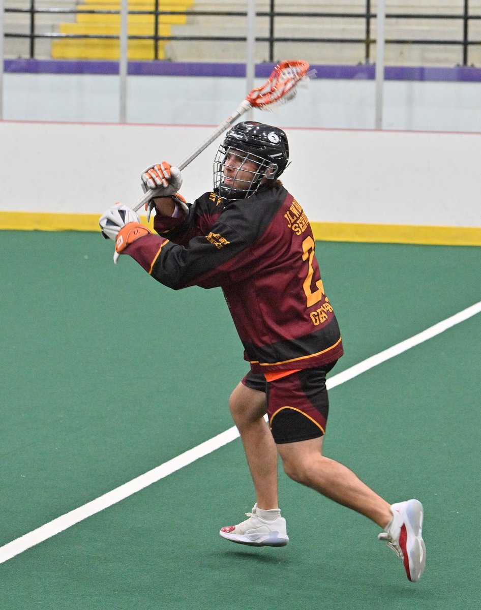 MuskiesLacrosse's tweet image. A few action shots from last nights win over the Akwesasne Bucks. Photo credit Joe Francis of Akwesasne