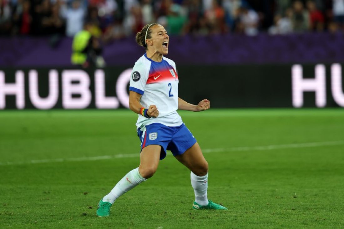 clem_reporter's tweet image. ๐จ Lucy Bronze rรฉvรจle avoir disputรฉ tout lโEuro 2025 avec une fracture du tibia. ๐ณ๐ด๓ ง๓ ข๓ ฅ๓ ฎ๓ ง๓ ฟ
(via @BBC)
