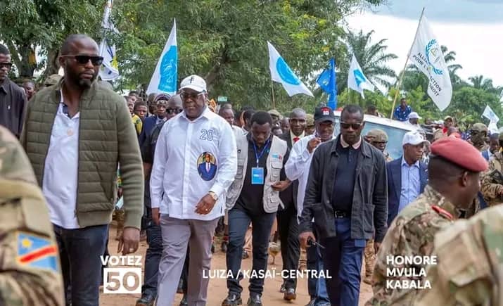 𝐊𝐀𝐈𝐙𝐄𝐍 𝐂𝐈𝐓𝐎𝐘𝐄𝐍 (@odi_wano) on Twitter photo 🪶🇨🇩 TRIBUNE I : L'engagement au-delà de l'oubli : La constance de Me. <a href="/HonoreMvula1/">HonoreMvula</a> , un modèle pour l'avenir de la vision du Chef de l'État.
Dans la danse souvent frénétique et parfois cynique de la politique congolaise, il est facile de se perdre entre les alliances de 🪶🇨🇩 TRIBUNE I : L'engagement au-delà de l'oubli : La constance de Me. <a href="/HonoreMvula1/">HonoreMvula</a> , un modèle pour l'avenir de la vision du Chef de l'État.
Dans la danse souvent frénétique et parfois cynique de la politique congolaise, il est facile de se perdre entre les alliances de