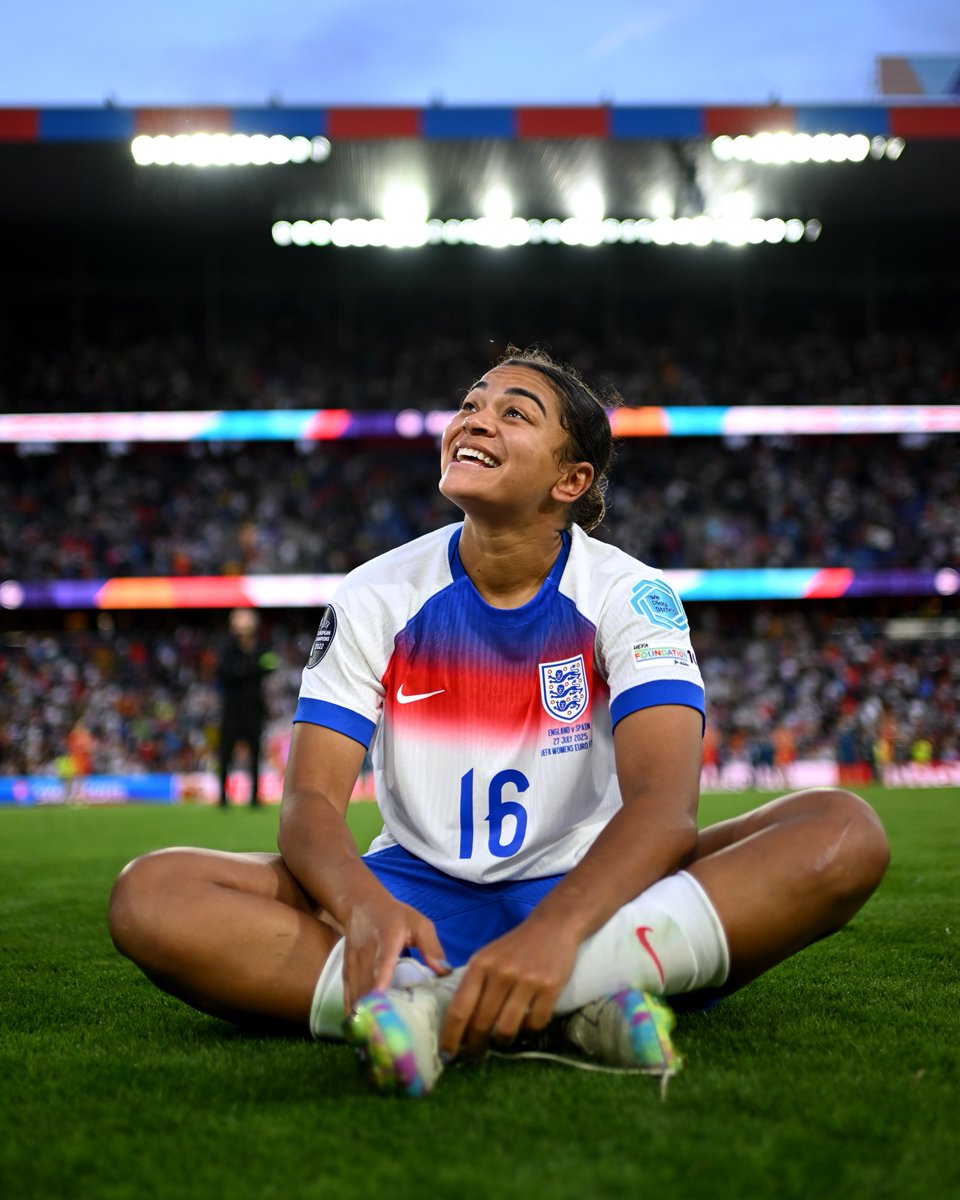 The Women's Game (@womensgamemib) on Twitter photo What a game and tournament for Jess Carter 👏
To step onto the pitch at the Euro final and deliver a defensive masterclass after having endured racial abuse. A warrior ❤️
📸: <a href="/WEURO2025/">UEFA Women's EURO 2025</a> What a game and tournament for Jess Carter 👏
To step onto the pitch at the Euro final and deliver a defensive masterclass after having endured racial abuse. A warrior ❤️
📸: <a href="/WEURO2025/">UEFA Women's EURO 2025</a>