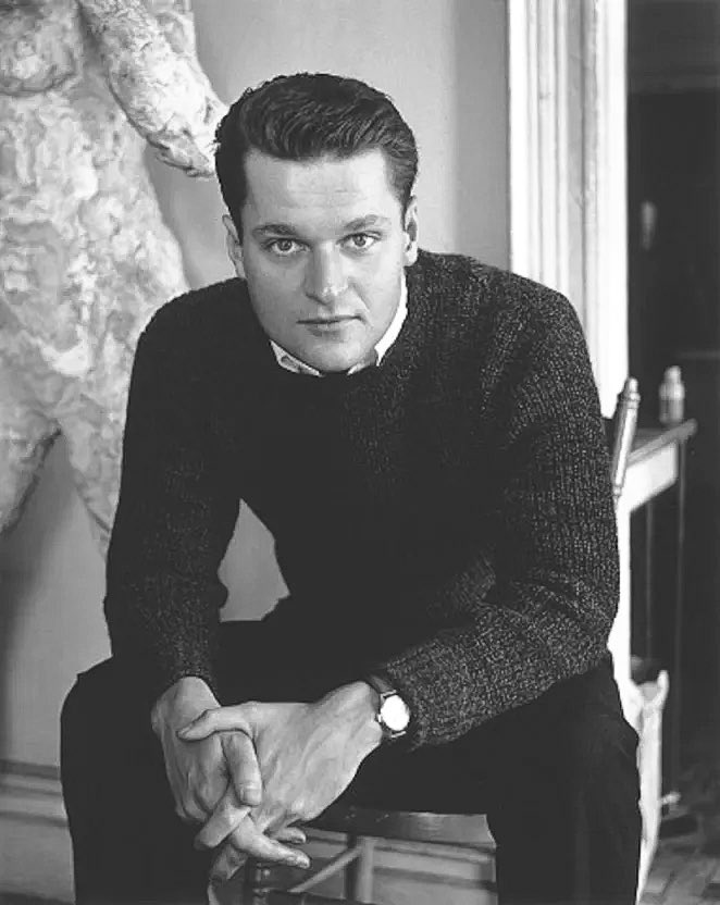 federicgozalo's tweet photo. "The poem is sad because it wants to be yours, and cannot be."
— John Ashbery
#JohnAshbery #AmericanPoetry #LiteraryGems #Poetry #ArtAndAudience #ElusiveMeaning #LiteraryReflection #BookLover https://t.co/namVwTh0ia