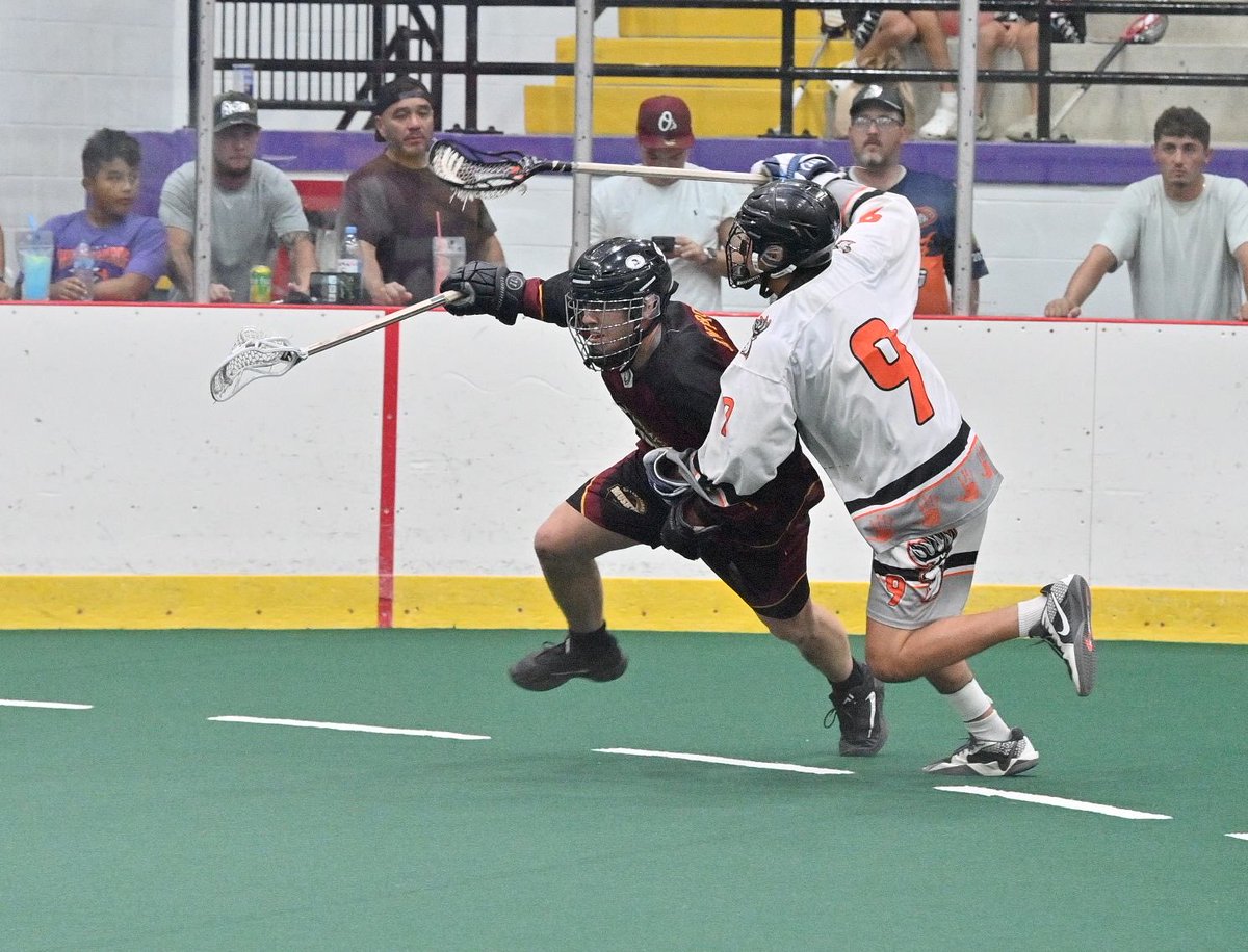 MuskiesLacrosse's tweet image. Great action shots from Joe Francis of Akwesasne. Niawen