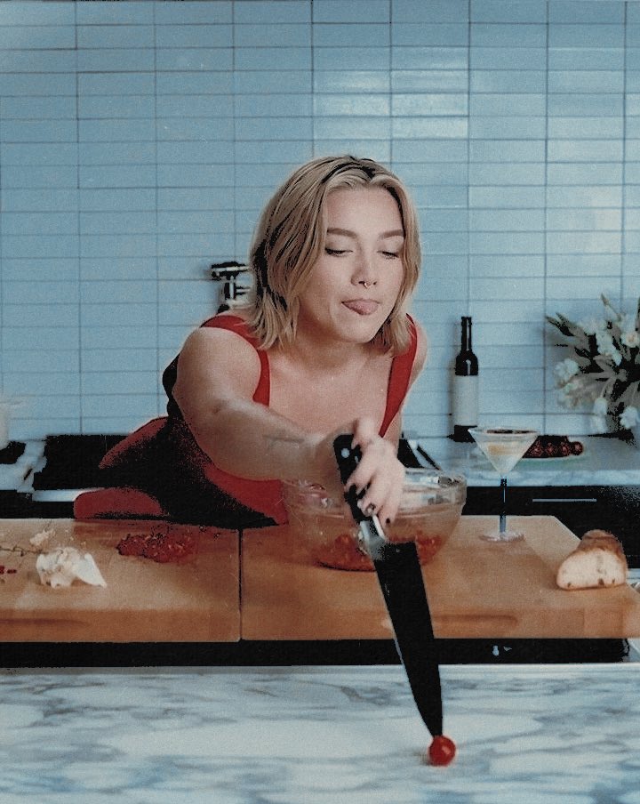oftsarinabelova's tweet image. there will be no escaping today little tomato.