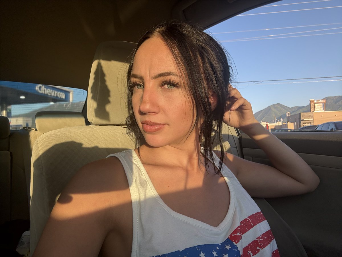 RayganBackus's tweet image. New post on my OF🤍💙

onlyfans.com/lilbootybackus…