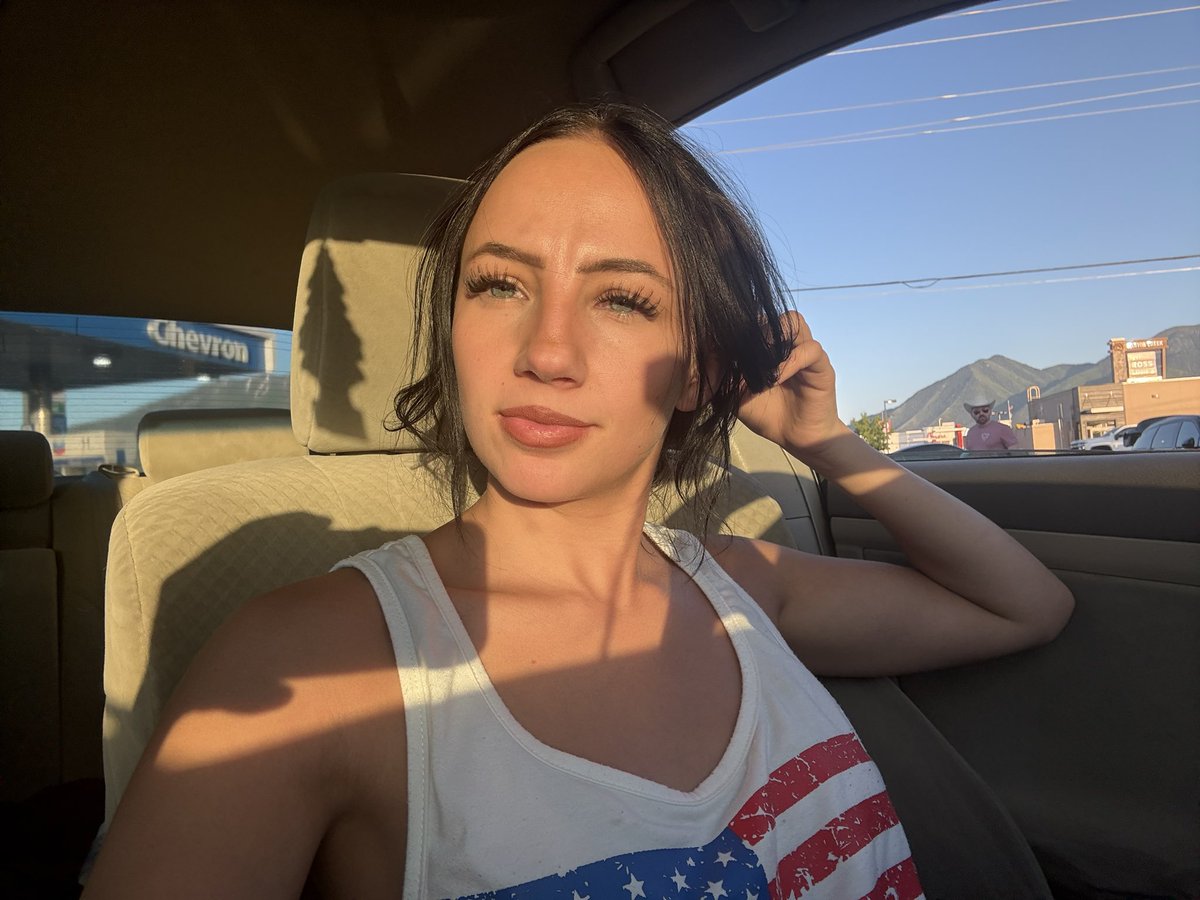 RayganBackus's tweet image. New post on my OF🤍💙

onlyfans.com/lilbootybackus…