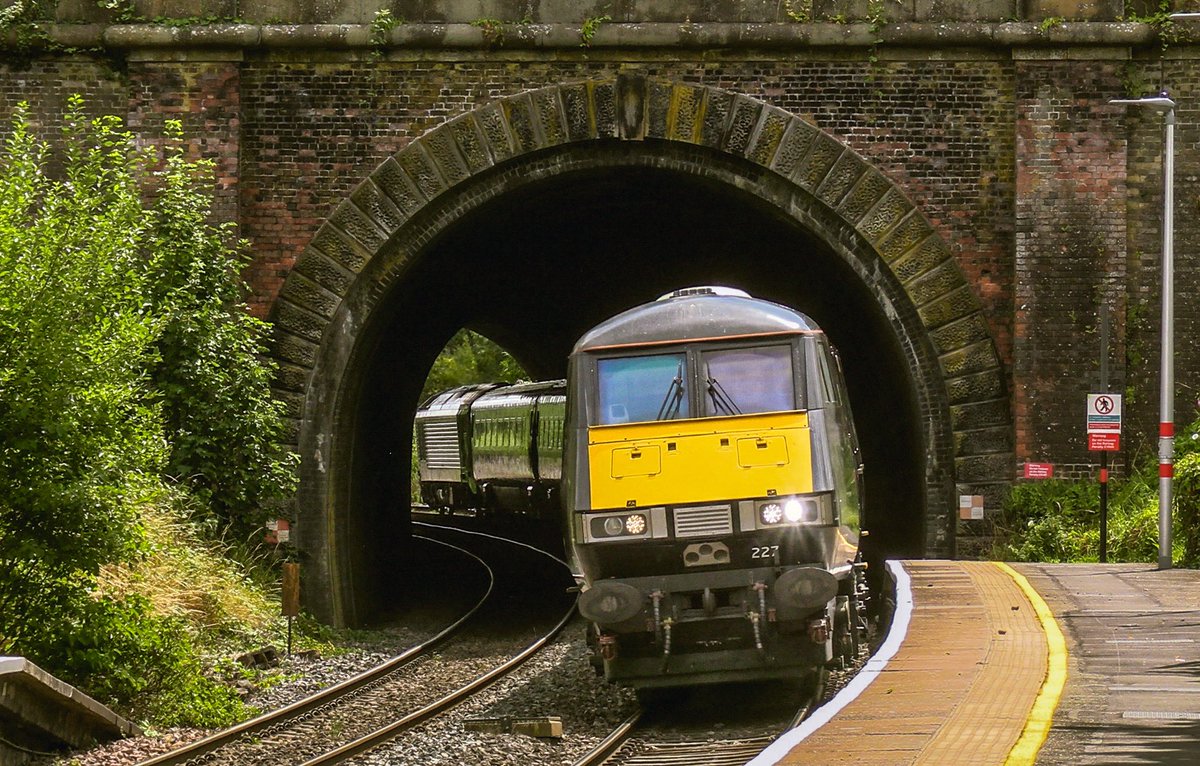 SydneyBridgeTMD's tweet image. A few shots from this weekend at Crewe and Ludlow featuring @Andym13 @TfL @tfwrail