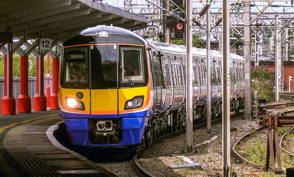 SydneyBridgeTMD's tweet image. A few shots from this weekend at Crewe and Ludlow featuring @Andym13 @TfL @tfwrail